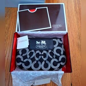 Authentic New Coach wristlet, small with tags